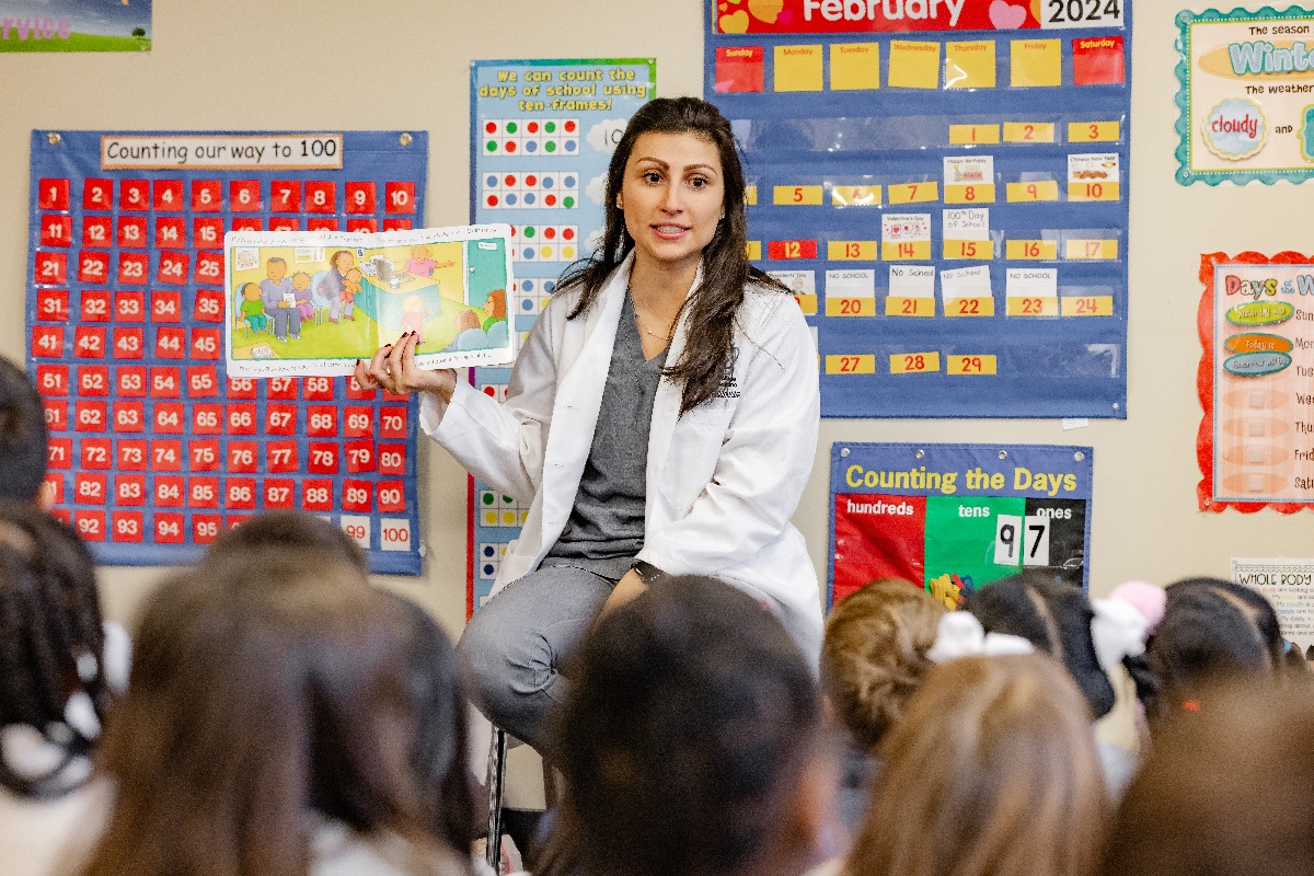 Dr Linda Asadourian 09 Visits PG-1-7-1