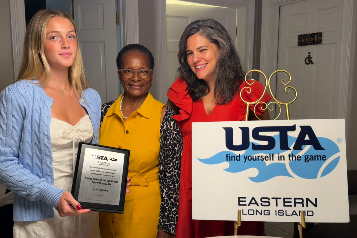 Friends Academy Olivia Lichota Community Service Award 1
