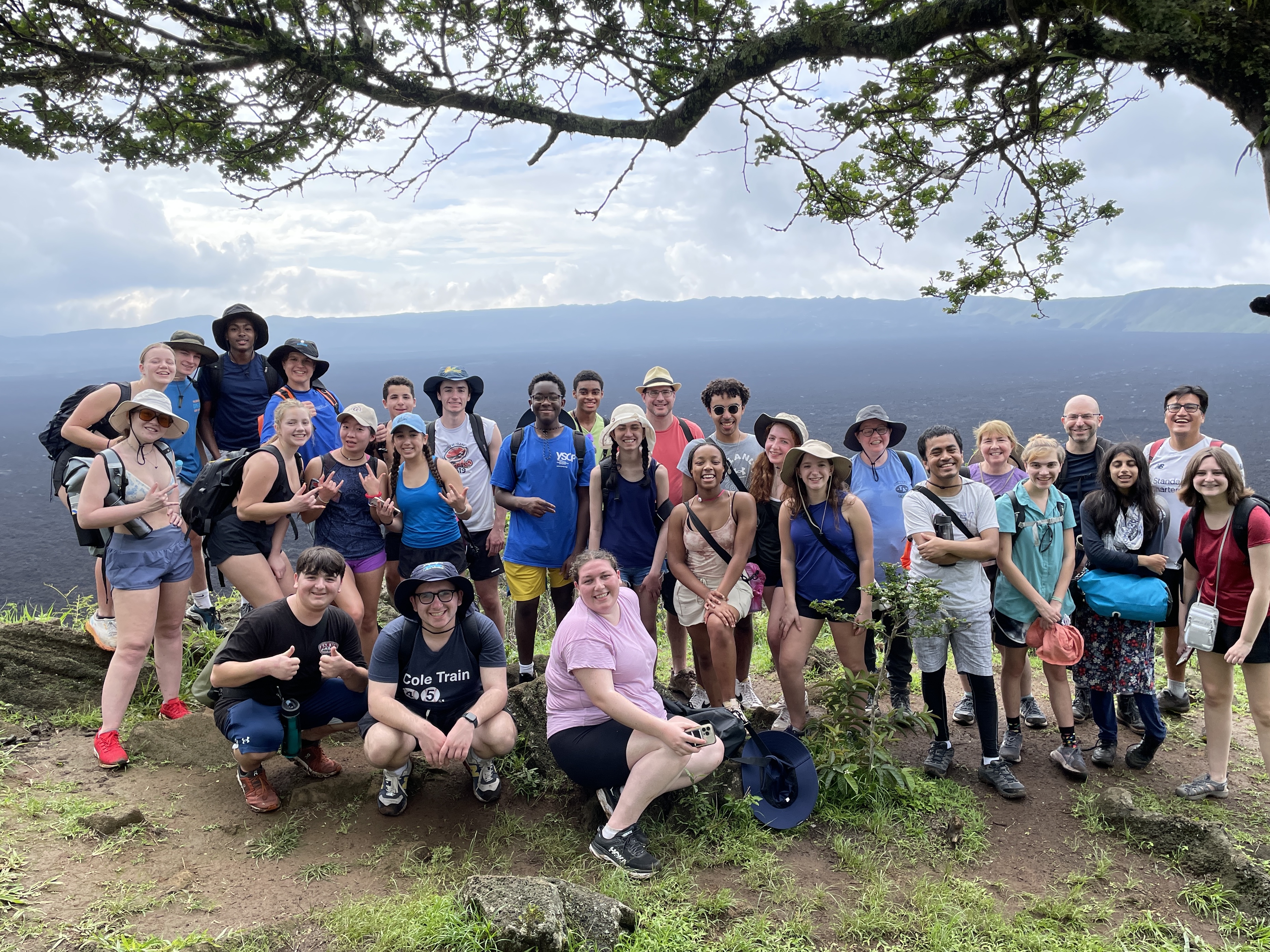 Galapagos trip lets students ‘walk in the footsteps’ of Darwin-image