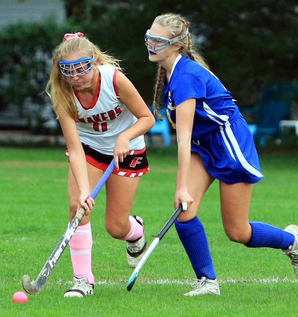 girls-field-hockey-1