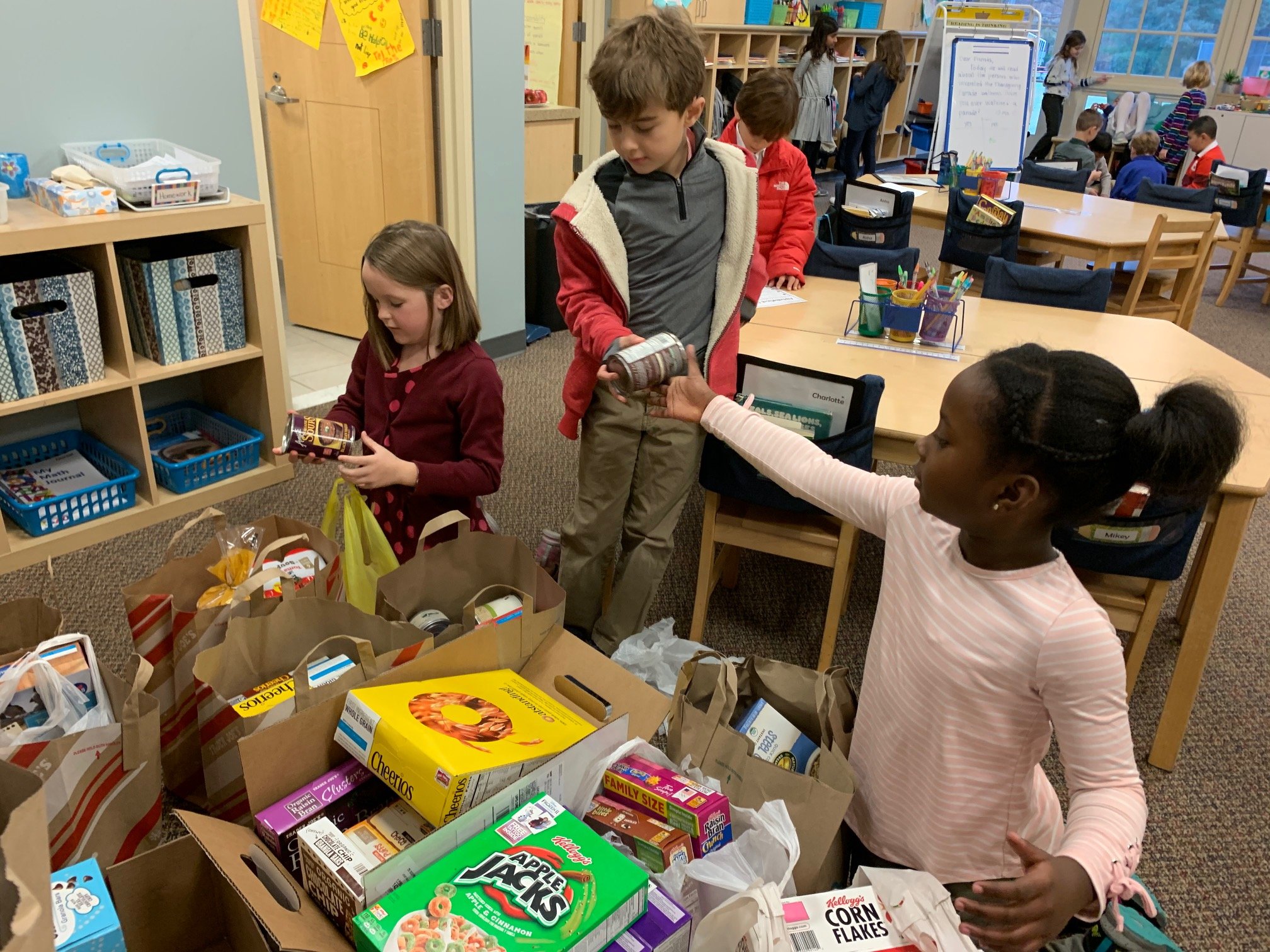 lower-school-students-food-drive